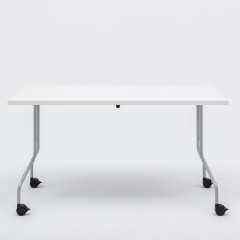 Table sur roulette avec plateau rabattable L. 139 x 69,5